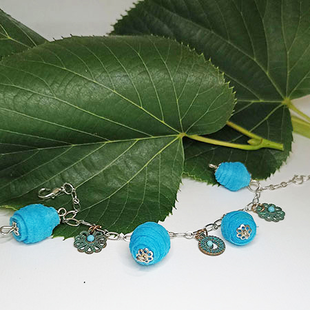 Bracciale Azzurro Cielo - Gioielli fatti a mano, nati dalla carta