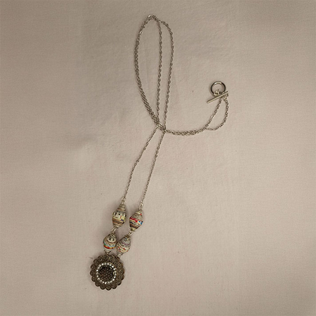 Collana Con Fiore Vintage - Gioielli fatti a mano, nati dalla carta